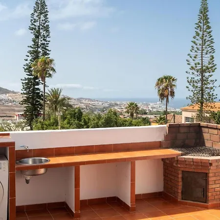Apartment Atico Con Barbacoa Y Terraza *
