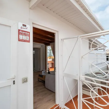 Apartment Atico Con Barbacoa Y Terraza *